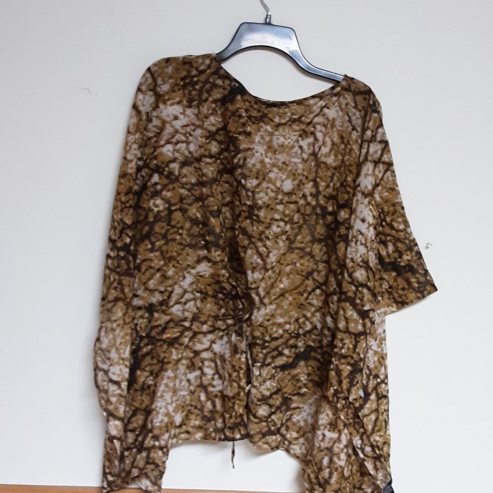 Premise tunic